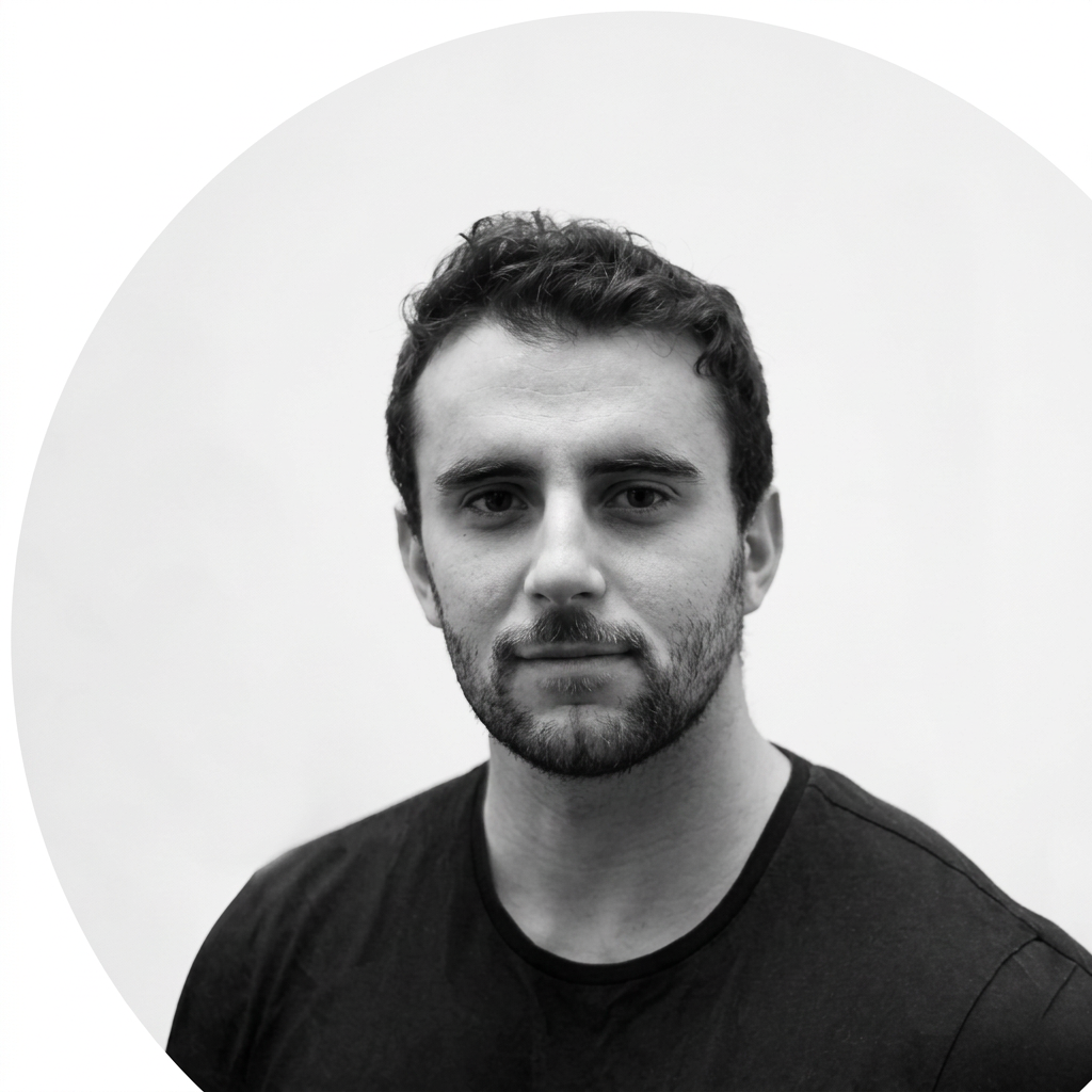 Clément, Web rédacteur SEO GEO · Magazine Ö